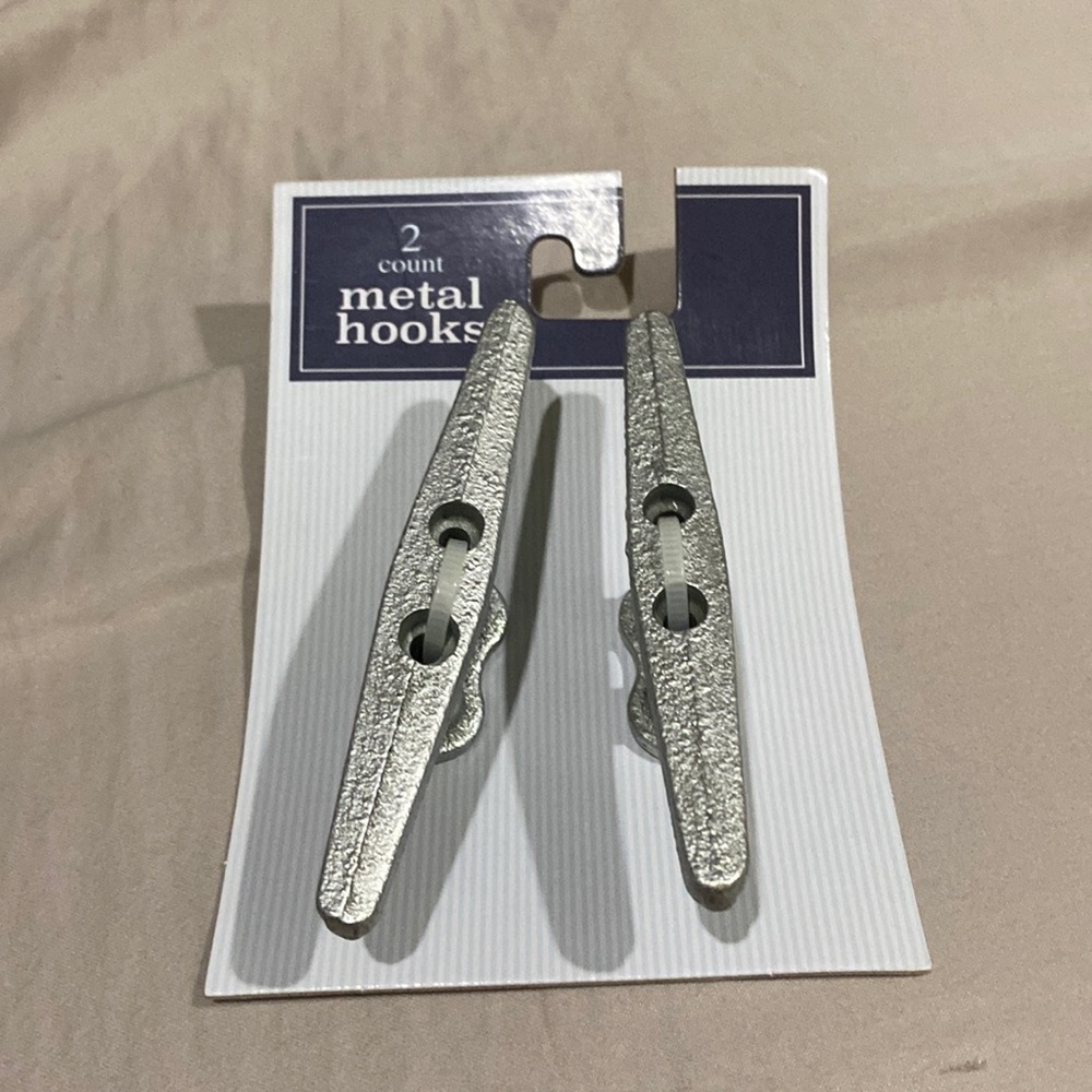 Target Metal hooks - navy themed